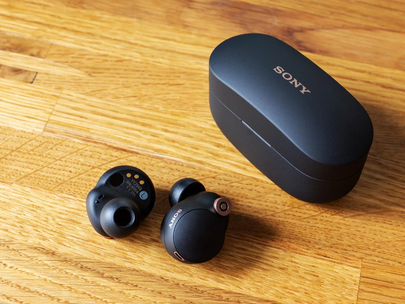 Sony WF-1000XM4